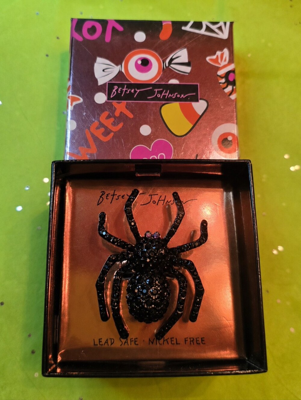 Betsey Johnson Spooky Spells Black Crystal Spider Statement Ring Hyper Viral